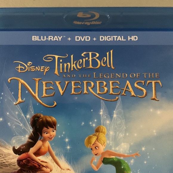 TinkerBell and the legend of the NeverBeast Blu Ray + DVD + Digital HD - Picture 3 of 4